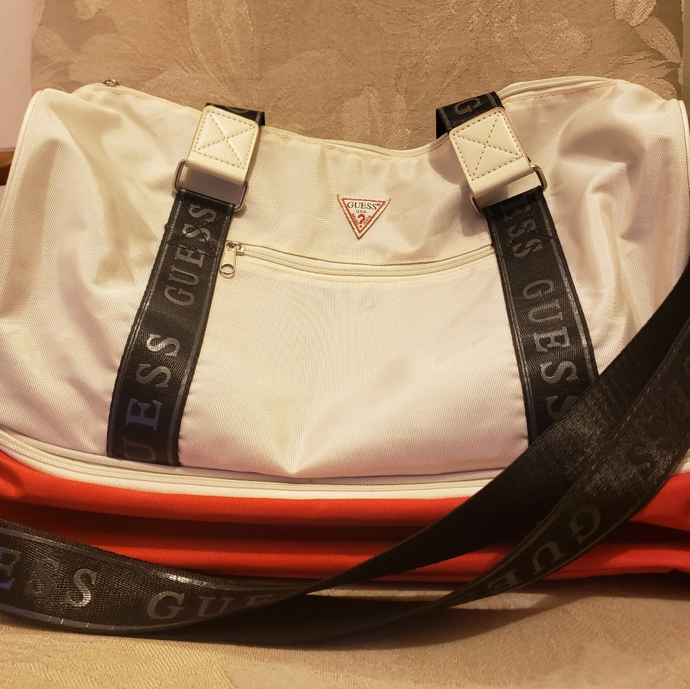 Guess duffle bag